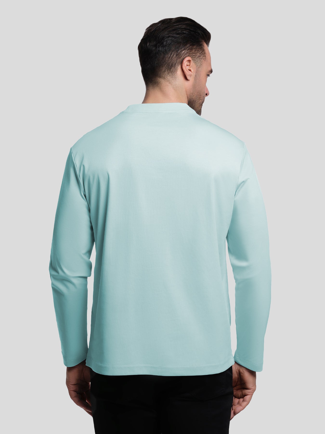 CloudWear 2.0 Split-Hem de manga larga Tee: de corte entallado