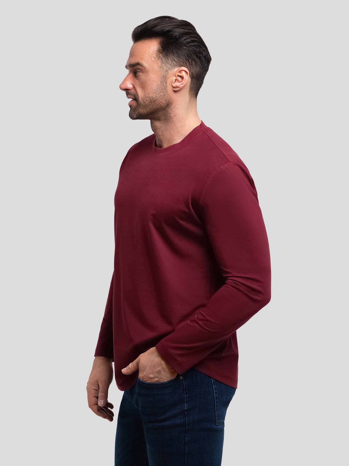 StaySmooth de corte entallado de manga larga Curve Hem Tee: 2024 New Colors