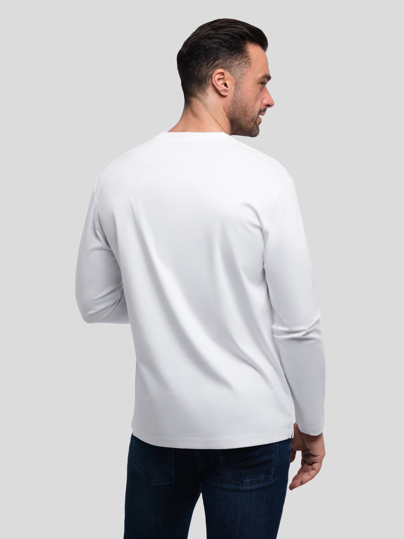 CloudWear 2.0 Split-Hem de manga larga Tee: de corte entallado