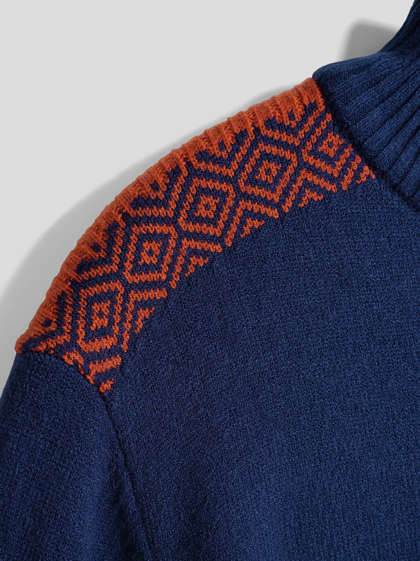 Gentletejido Half-Zip Contrast Color Sweater