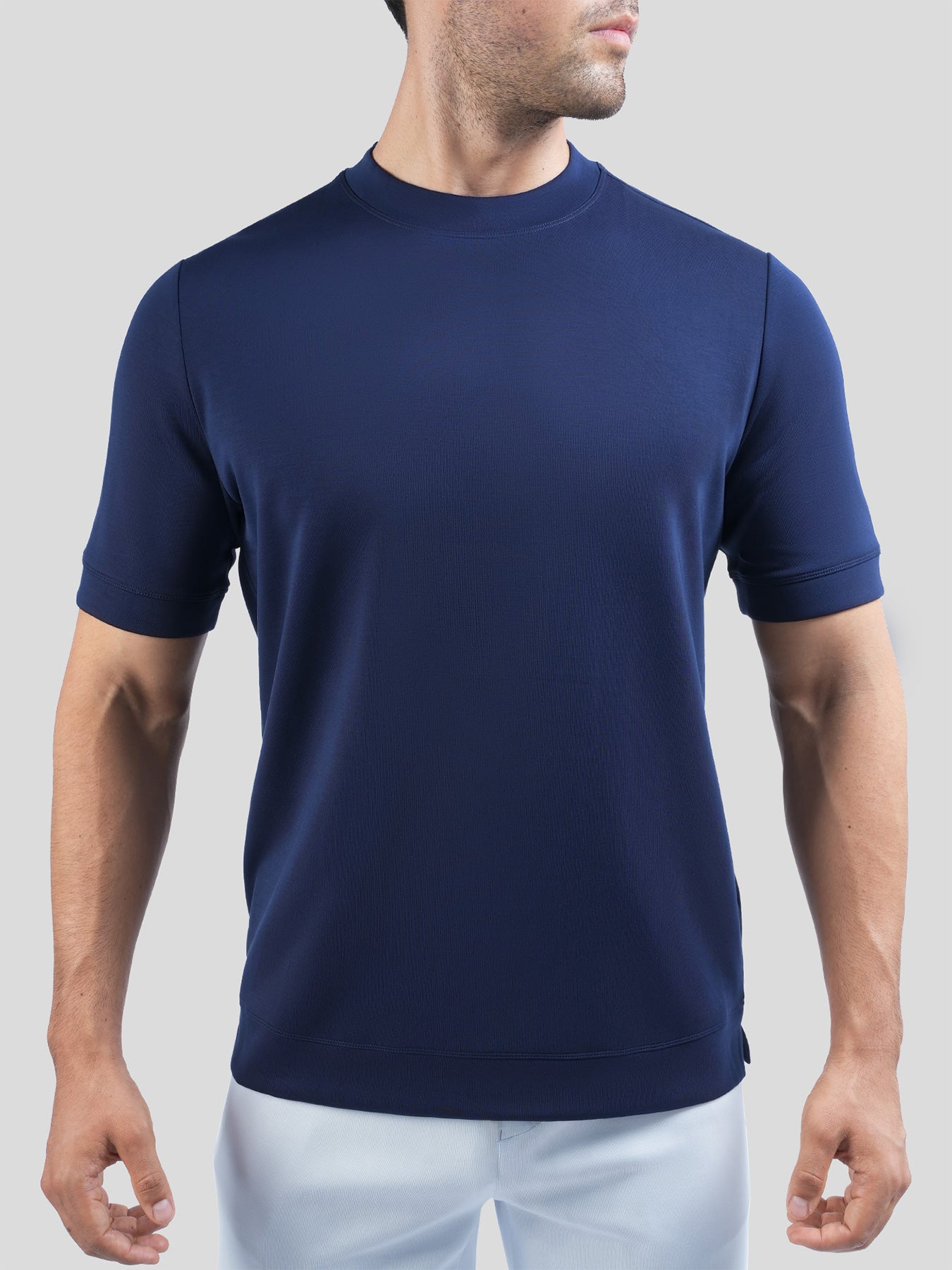 Modal Blend de manga corta Tee:de corte entallado