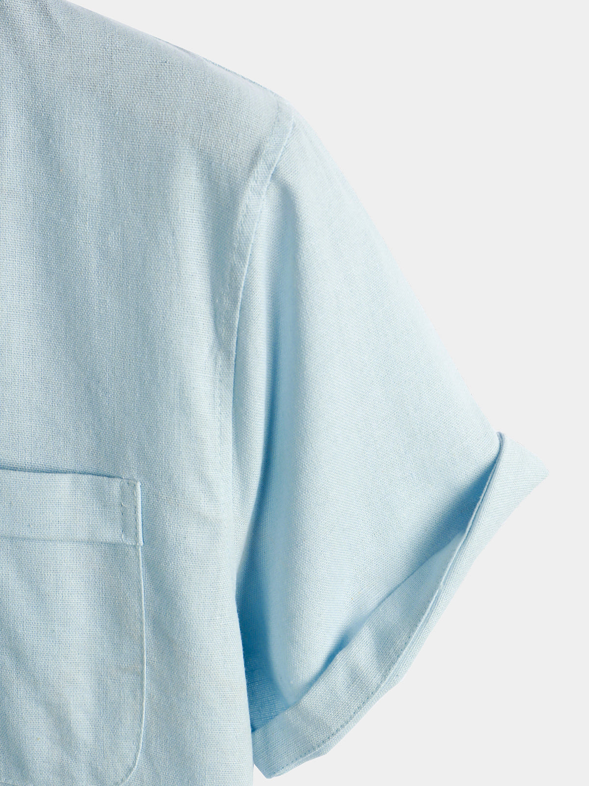 De color sólido Stand Collar Half Button Pocket Froncamiseta para hombre