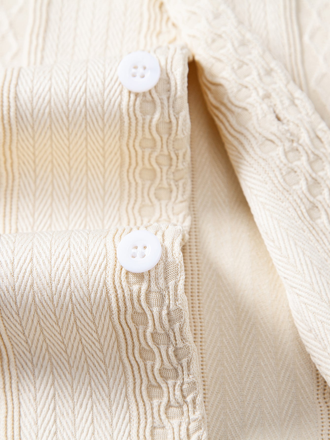 Camisa Geometric Jacquard Button Up