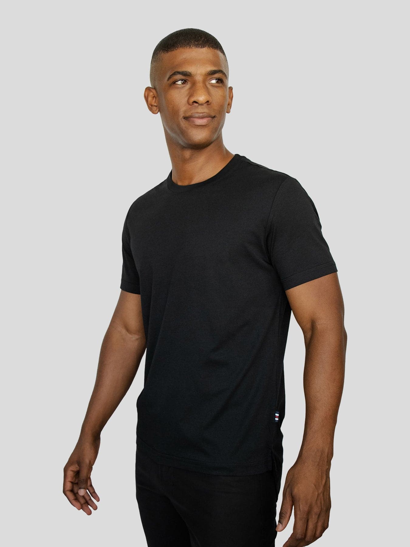 StayCool 2.0 de corte entallado Split-Hem Tee