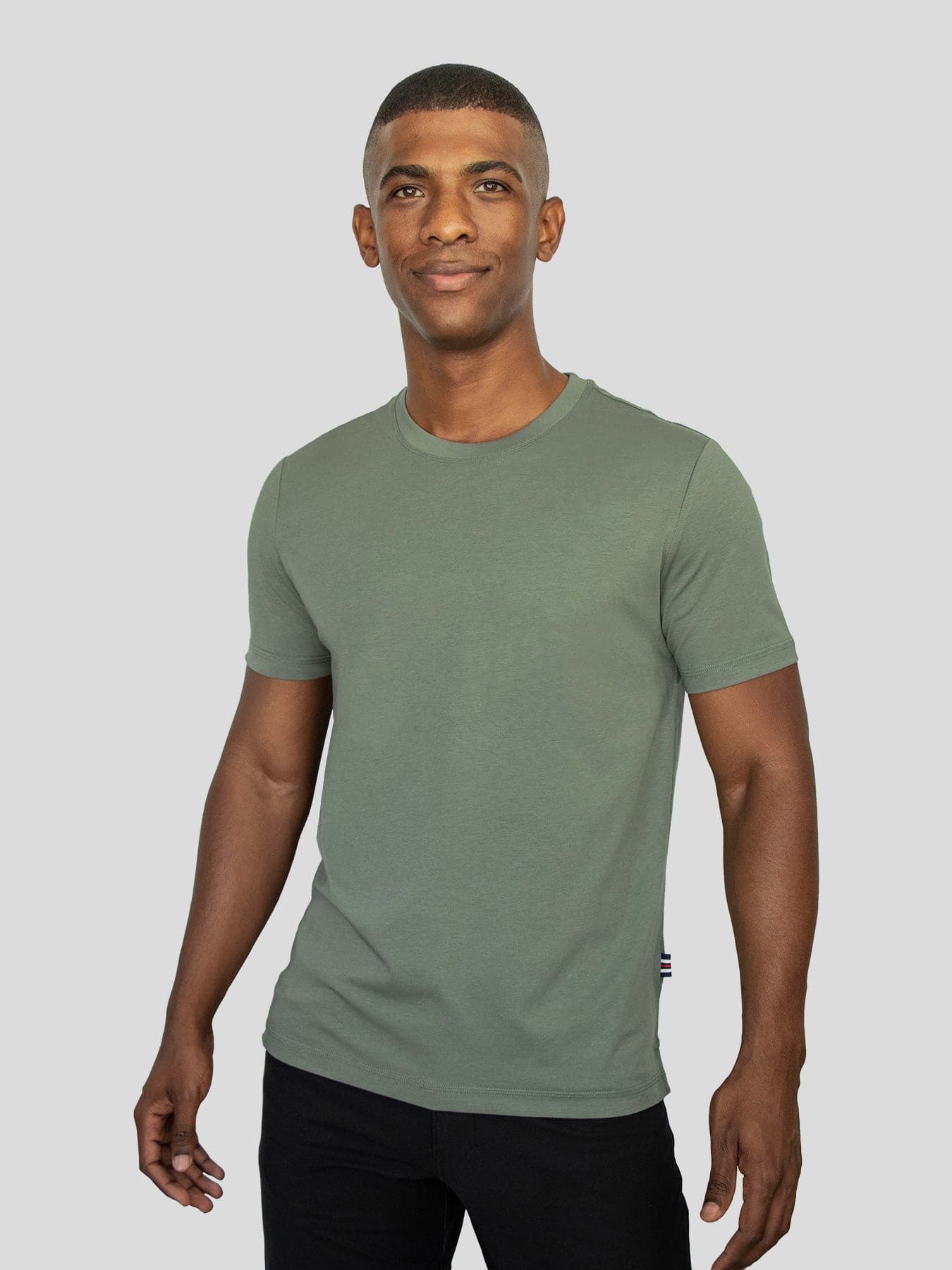 StayCool 2.0 de corte entallado Split-Hem Tee