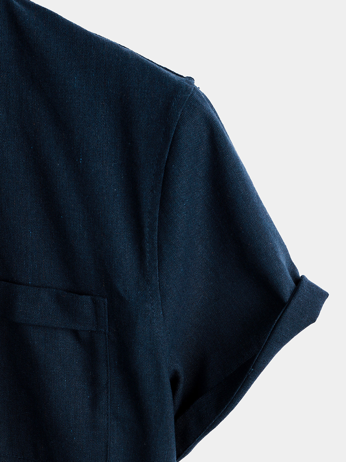 De color sólido Stand Collar Half Button Pocket Froncamiseta para hombre