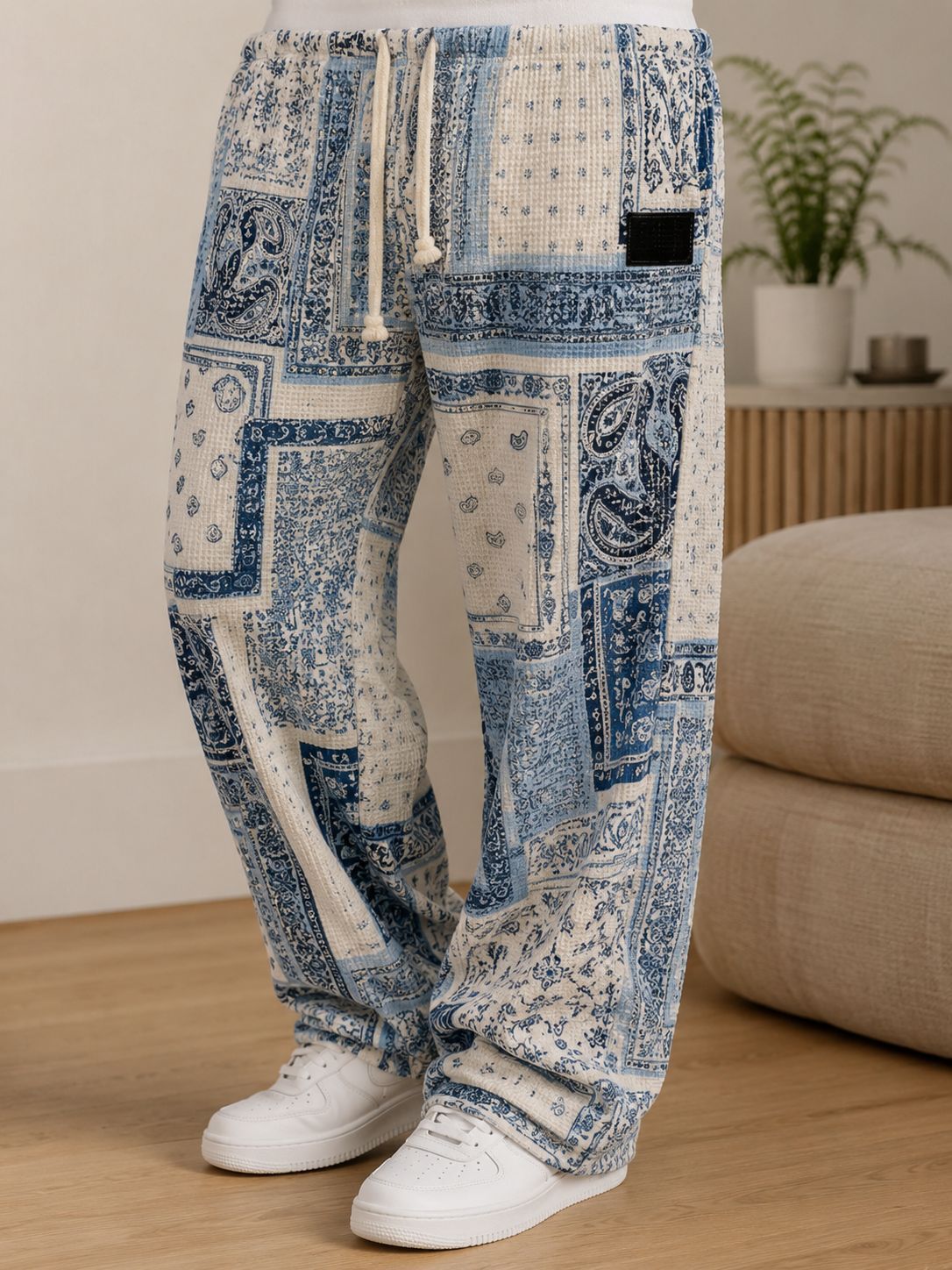 para hombre All-Over Print Waffle tejido pantalón | High-Waisted Drawstring Relaxed Fit Trousers