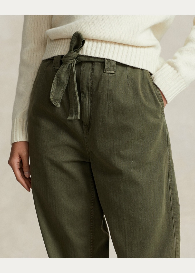 Pantalones Belted Algodon Herringbone Tapered Pant Mujer Verde Oliva | TNAR47196 - vista 5
