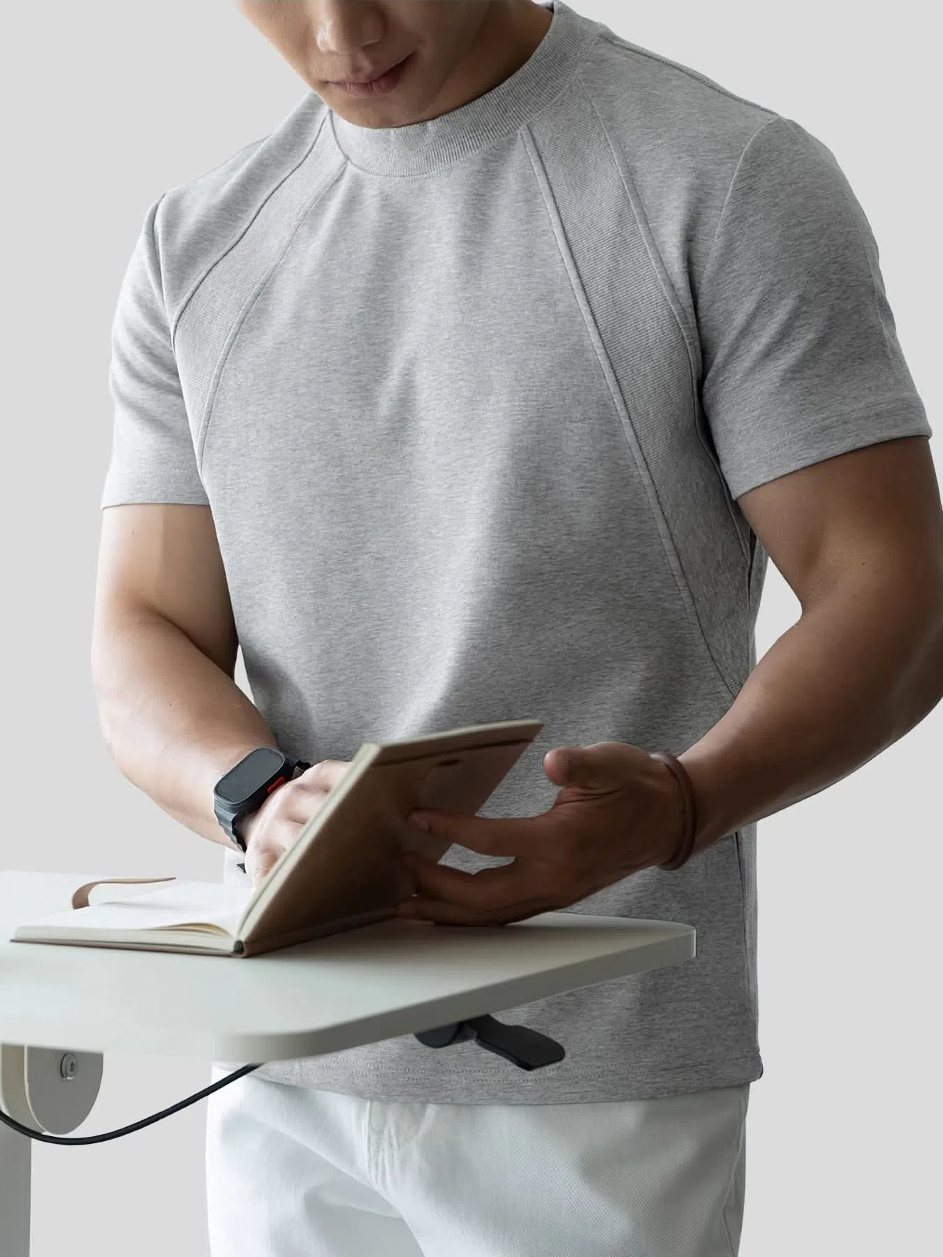 Weekend Performance cuello redondo Tee