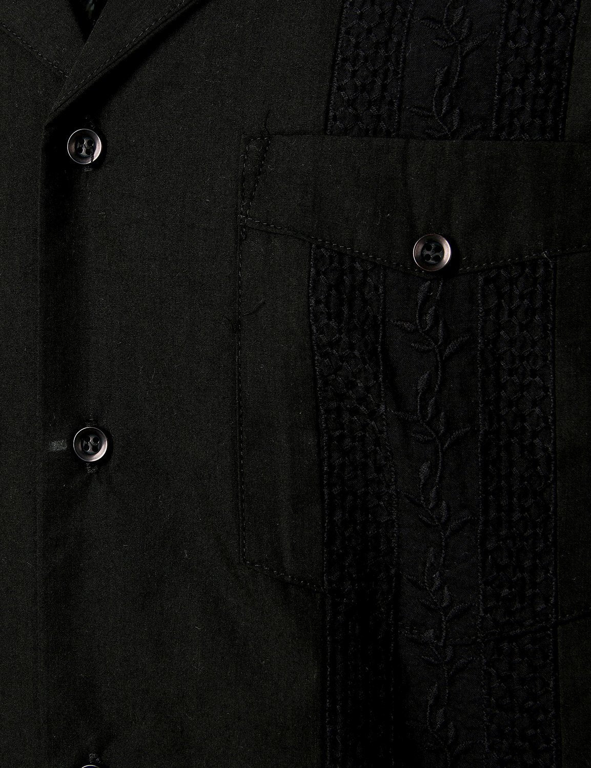 Camisa de color sólido de algodón de manga corta para hombre