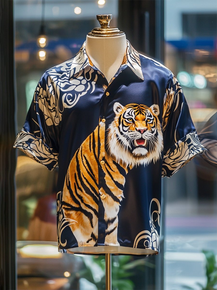 Camisa satén Luxe Tiger estampado de manga corta para hombre