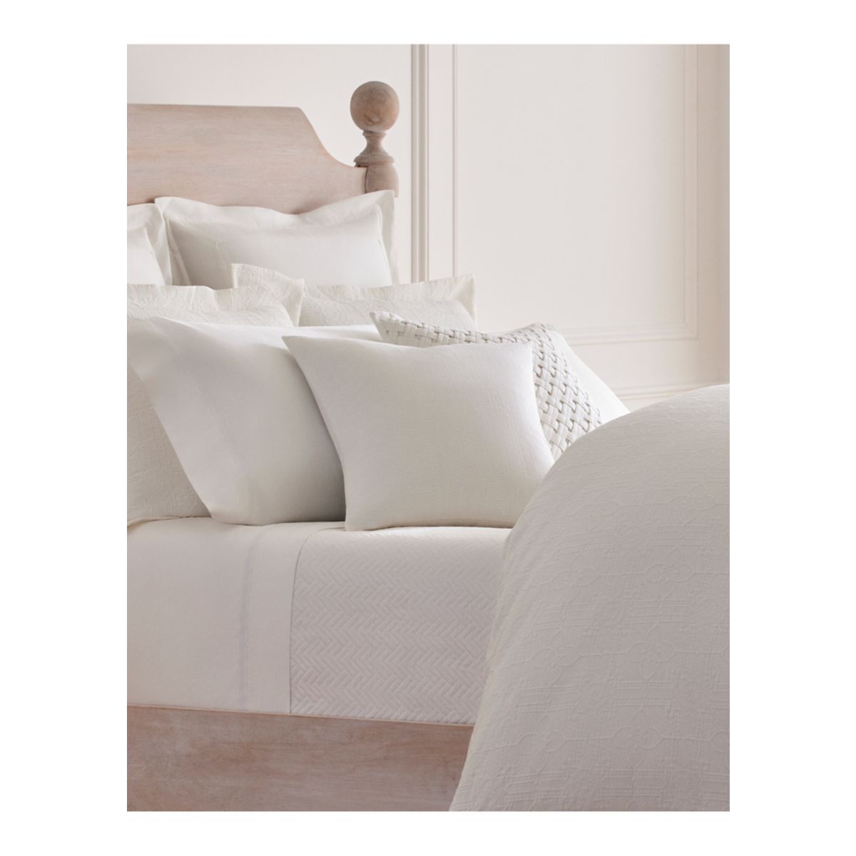 Sascha Comforter Set - 1