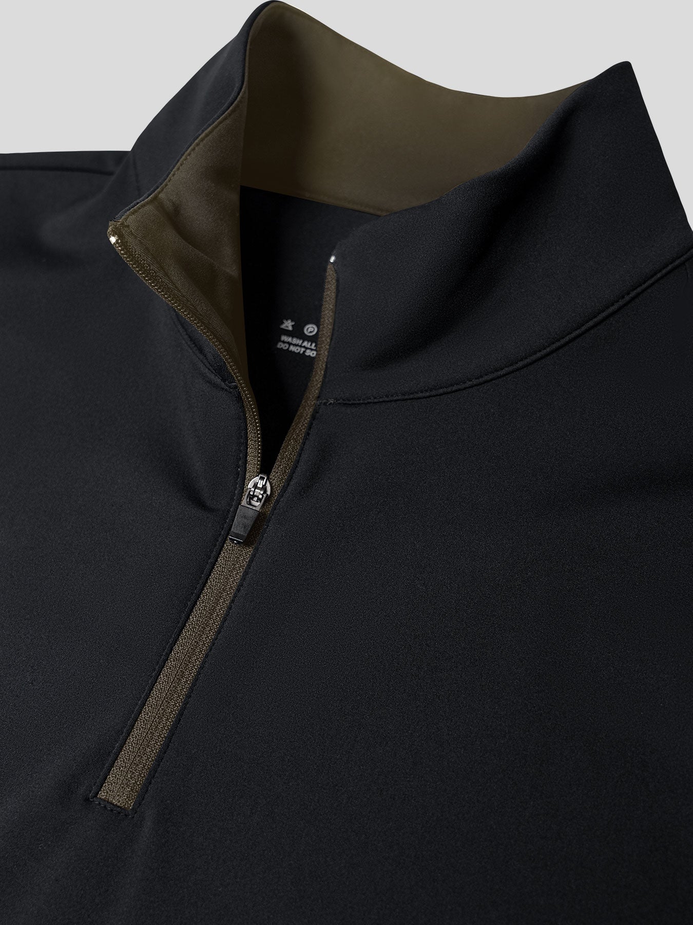 SmoothBlend clásico Fit Half Zip Mock Neck Tee:Zip Contrast Color