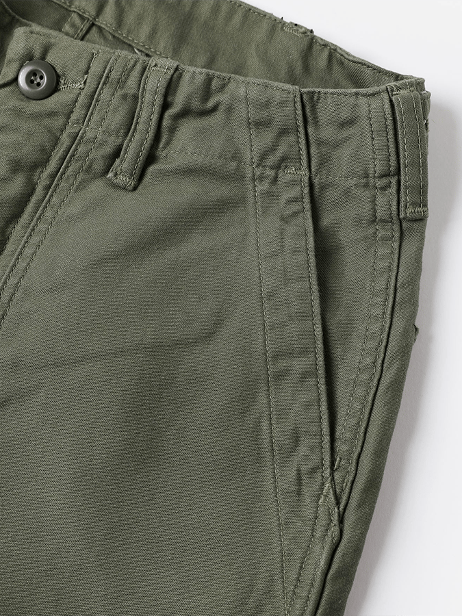 Retro de color sólido Multi-bolsillo Design casual Trousers para hombre