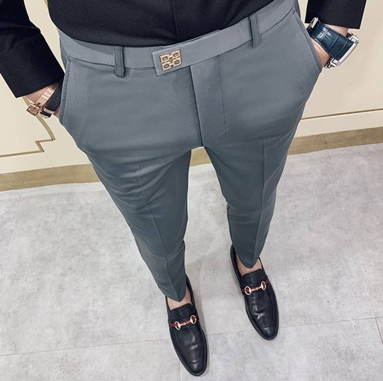 Pantalón Antonios Gray casual Outfit