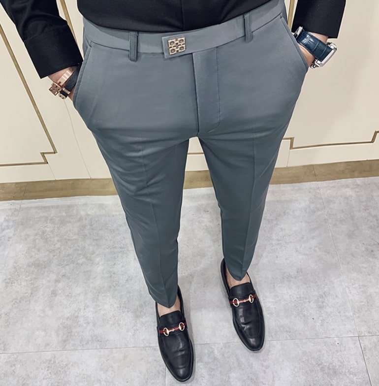 Pantalón Antonios Gray casual Outfit