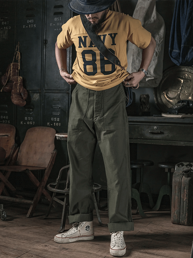 Retro de color sólido Multi-bolsillo Design casual Trousers para hombre