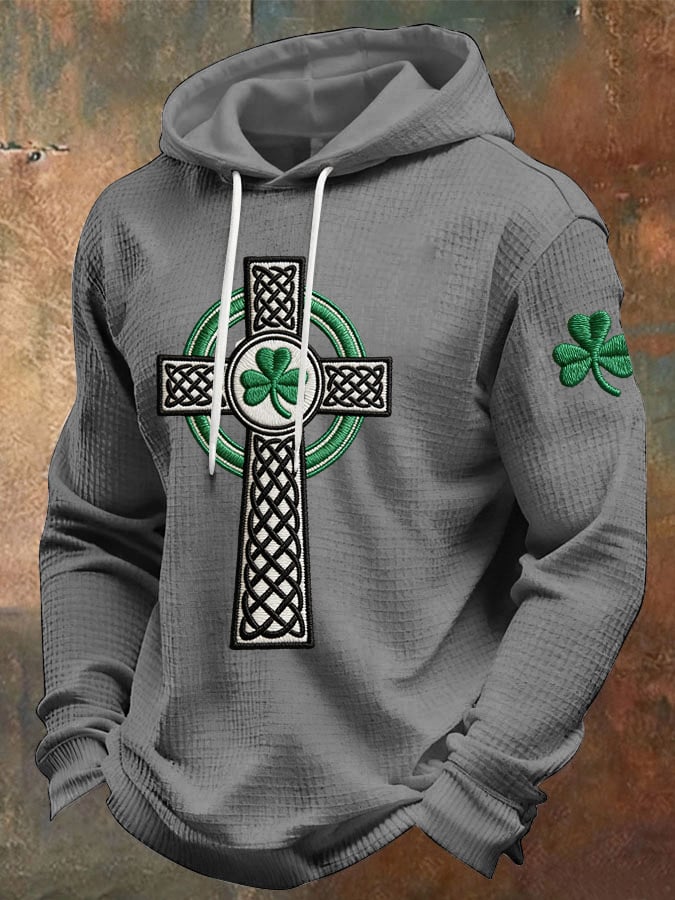 Sudadera St. Patrick's Day estampado con gorrasucha para hombre