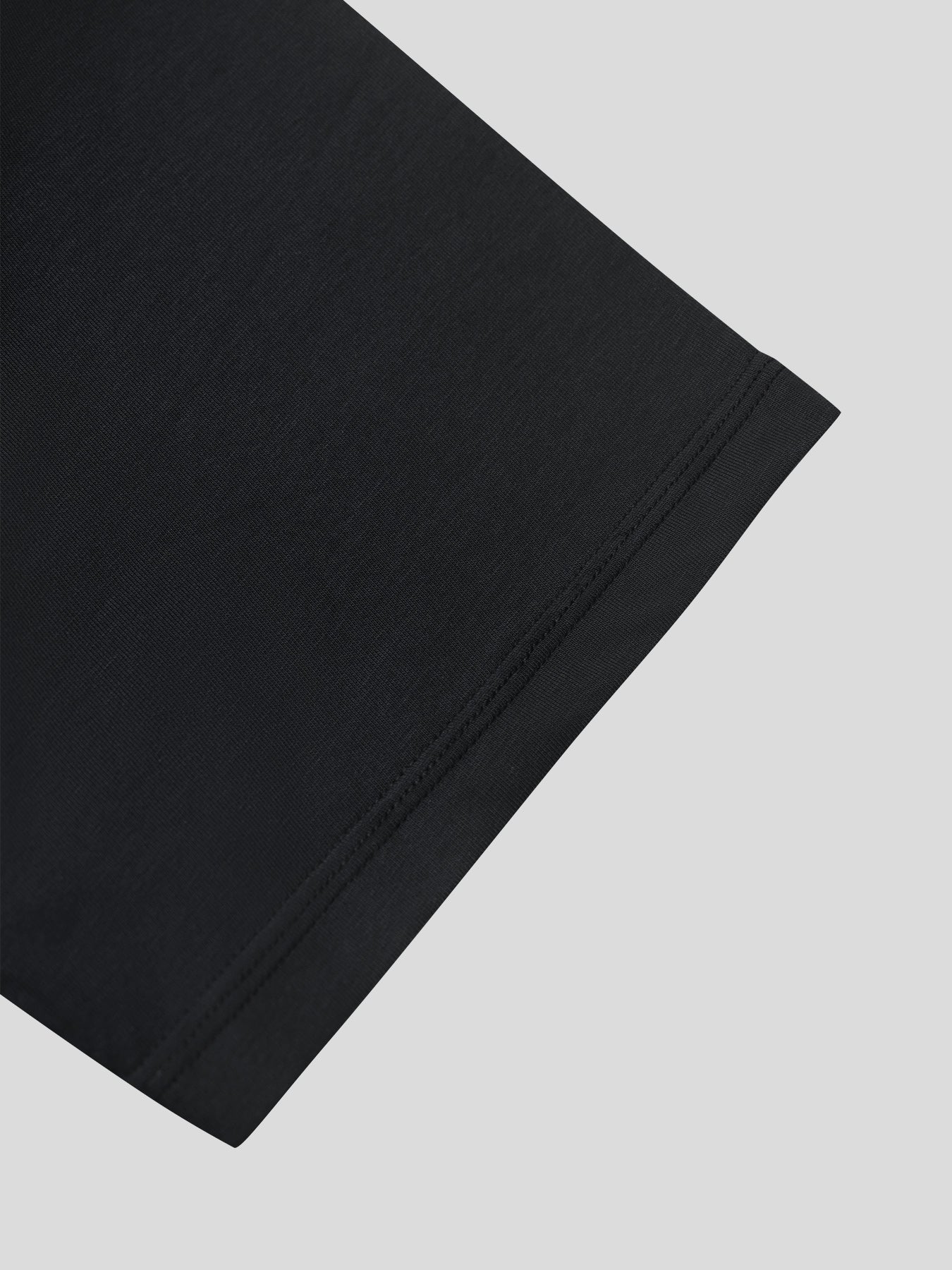 StayCool 2.0 V-neck Curve-Hem Tee: clásico Fit