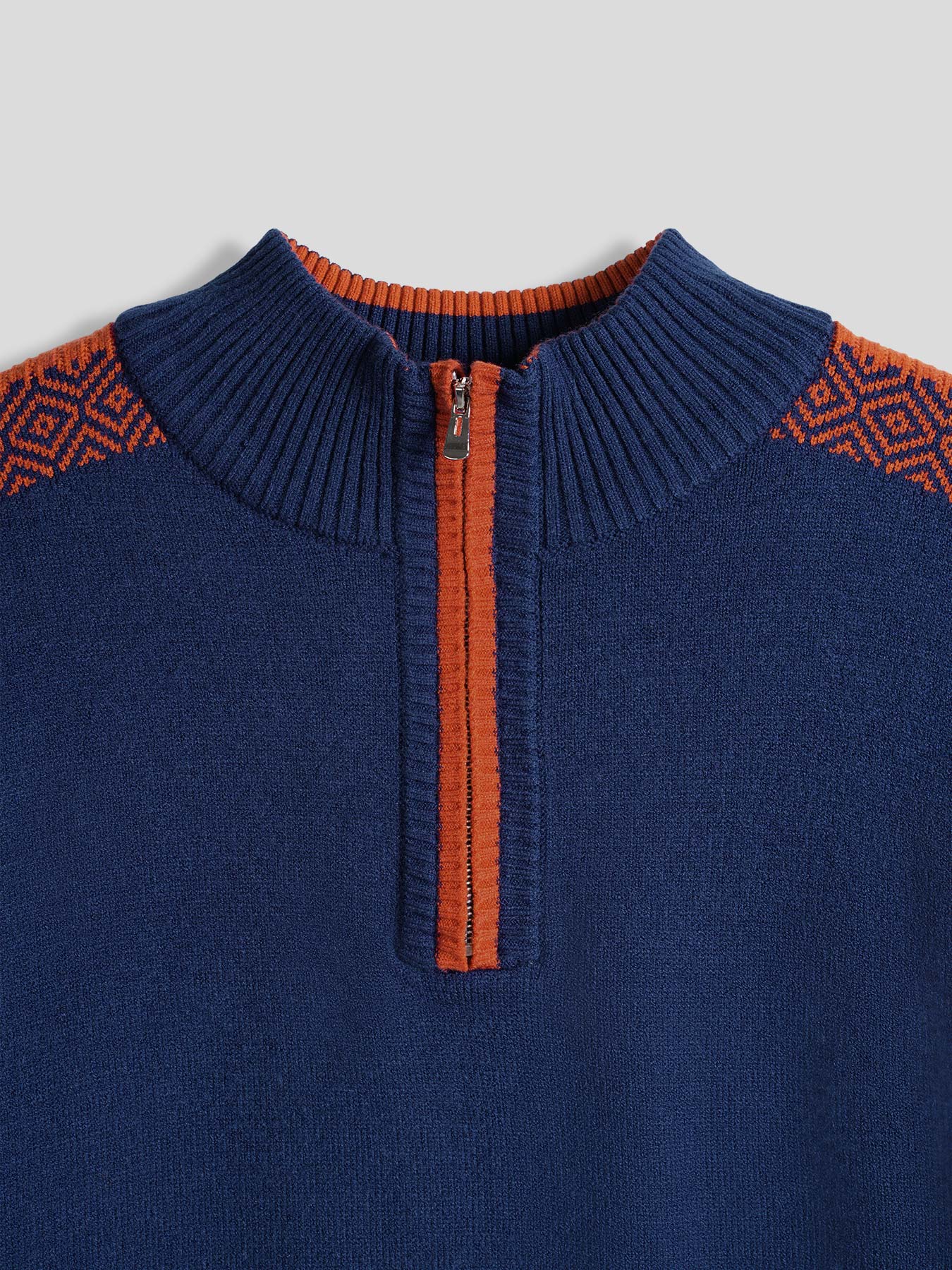 Gentletejido Half-Zip Contrast Color Sweater