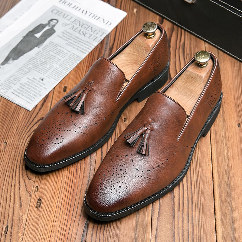 Zapatos retro casual British Carved Tassel cuero