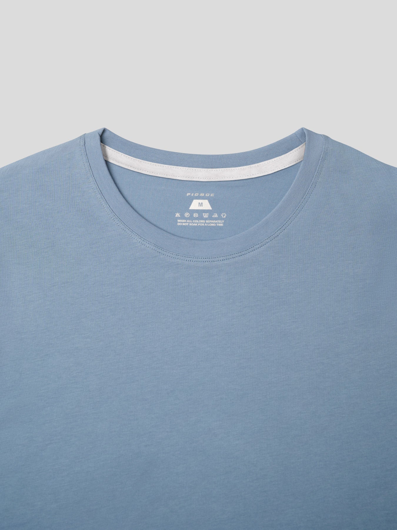 StayCool 2.0 de corte entallado Split-Hem Tee