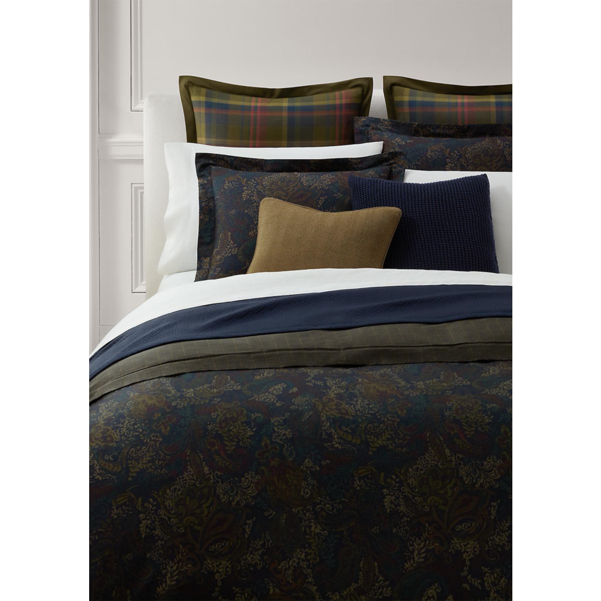 Henry Cotton Sateen Reversible Comforter Set - 3
