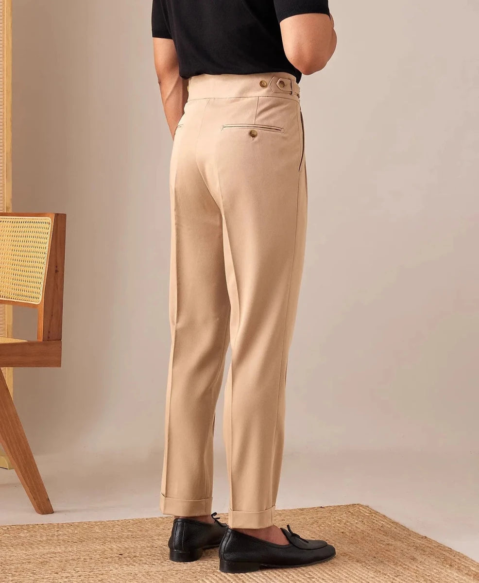 Pantalón casual con botones straight fit elegant