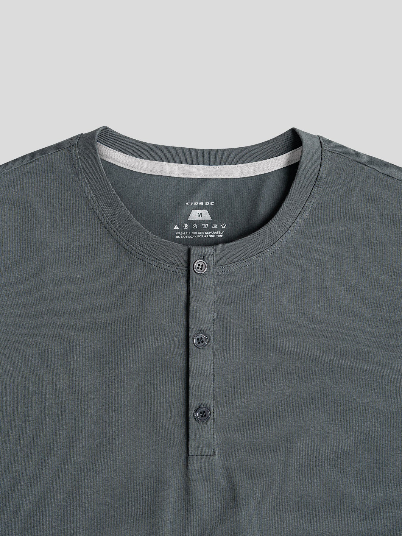 StaySmooth de manga larga Henley Drop-Cut Tee