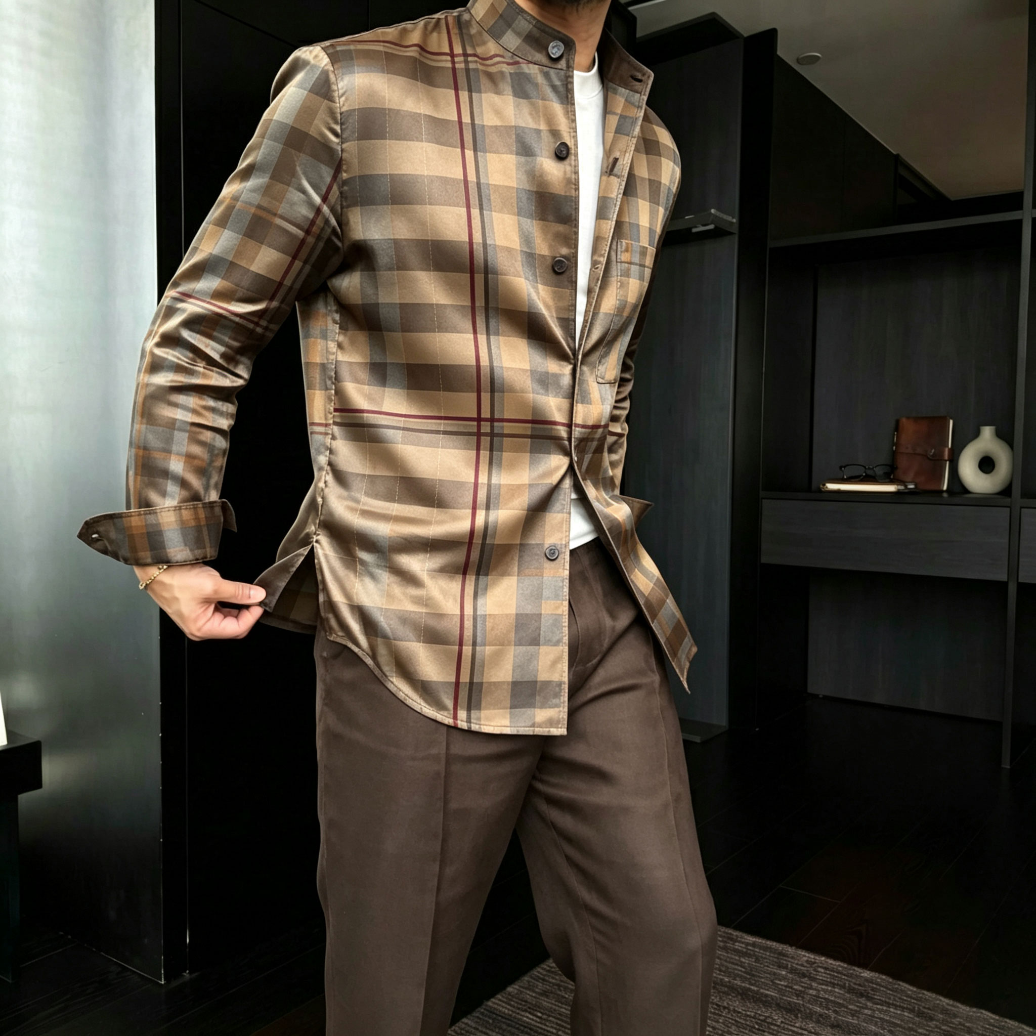 Conjunto de dos piezas casual Small Check estampado Stand-Collar de manga larga camisa and pantalón para hombre