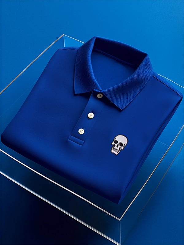 Camisa polo ejecutivo de color sólido Skull estampado de manga corta para hombre