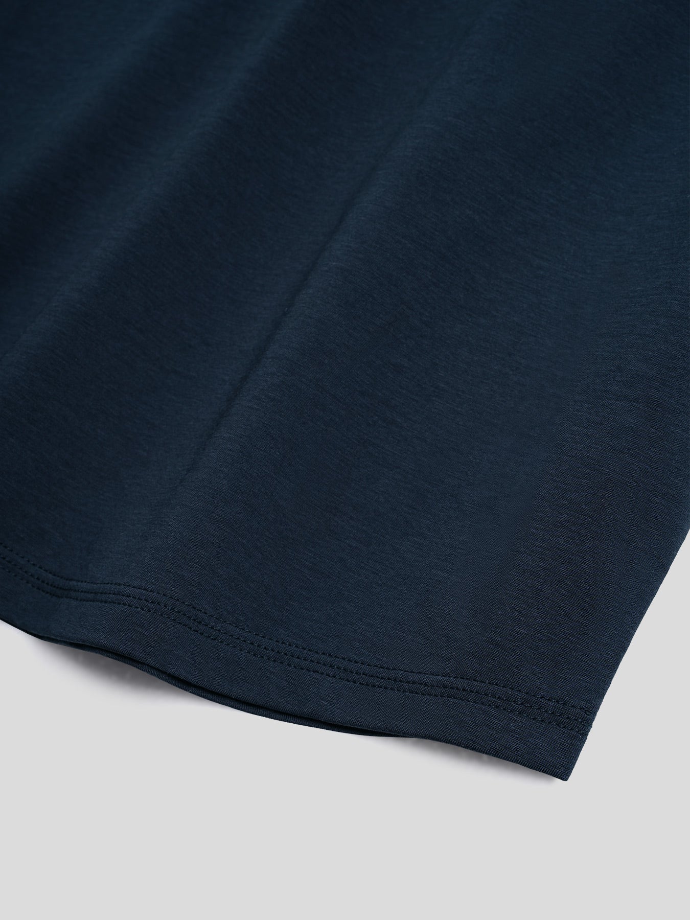 StayCool 2.0 de corte entallado Curve-Hem Polo: 2024 New Style