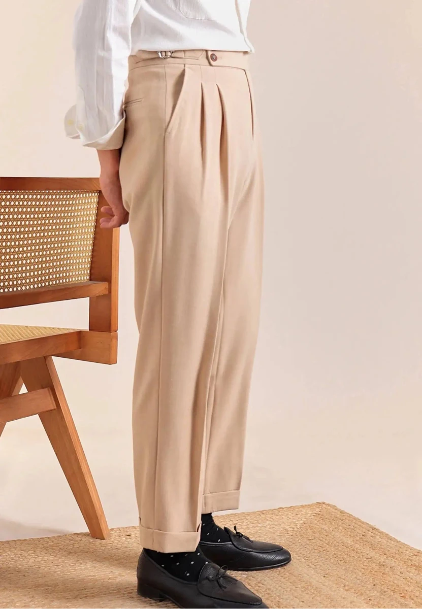 Double-pleat neapolitan trousers