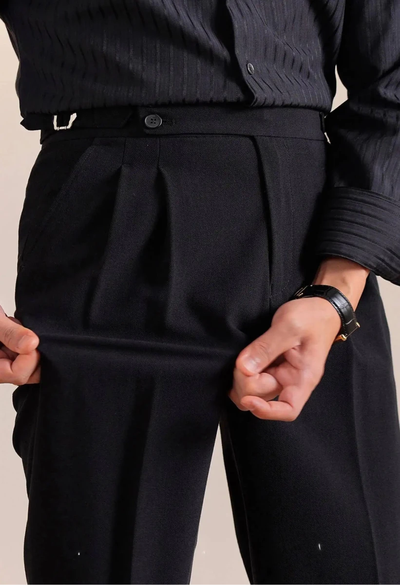 Double-pleat neapolitan trousers