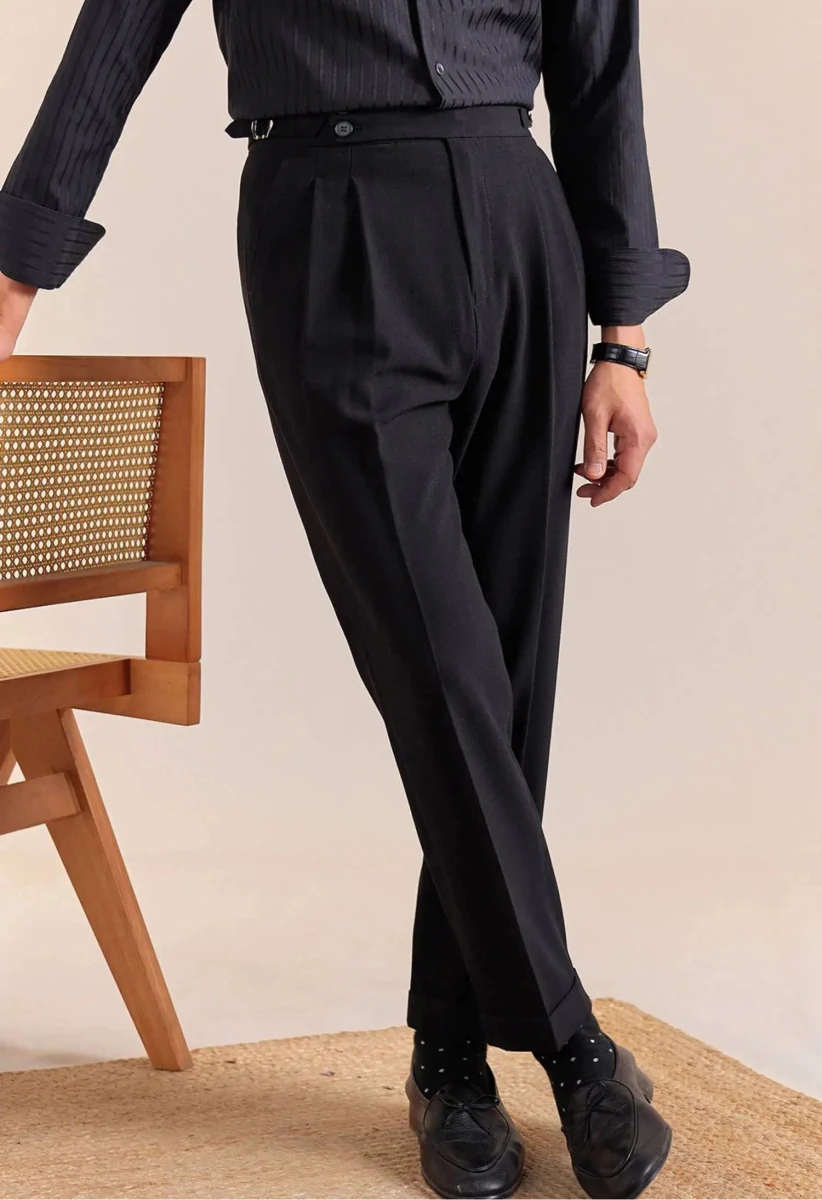 Double-pleat neapolitan trousers