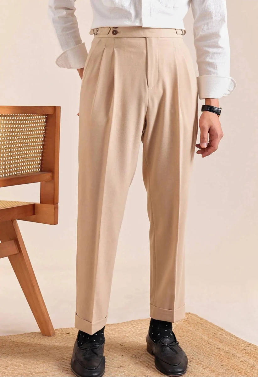 Double-pleat neapolitan trousers