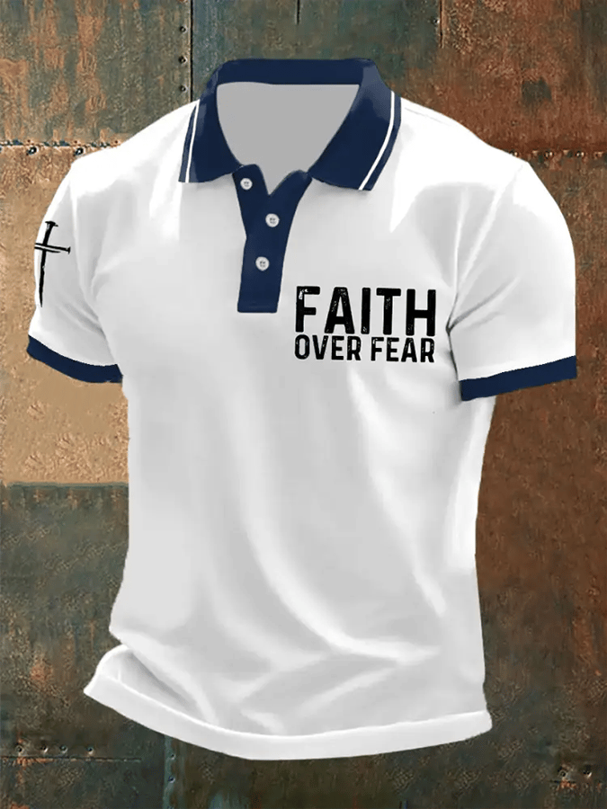 Camisa polo retro Faith “Faith Over Fear�? casual estampado para hombre