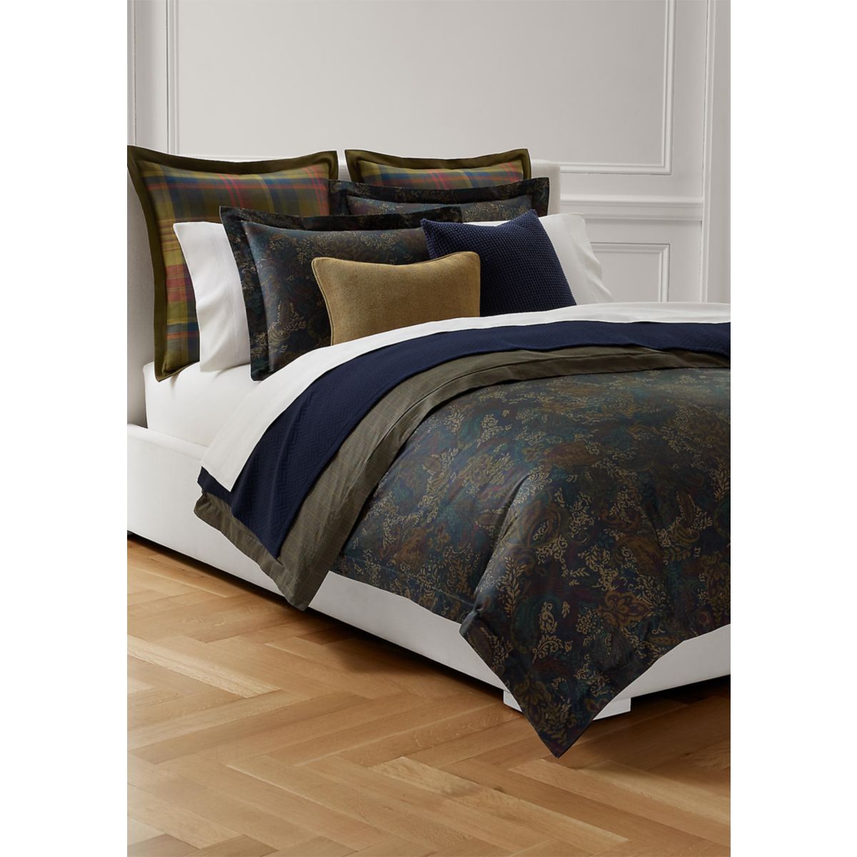 Henry Cotton Sateen Reversible Comforter Set - 1