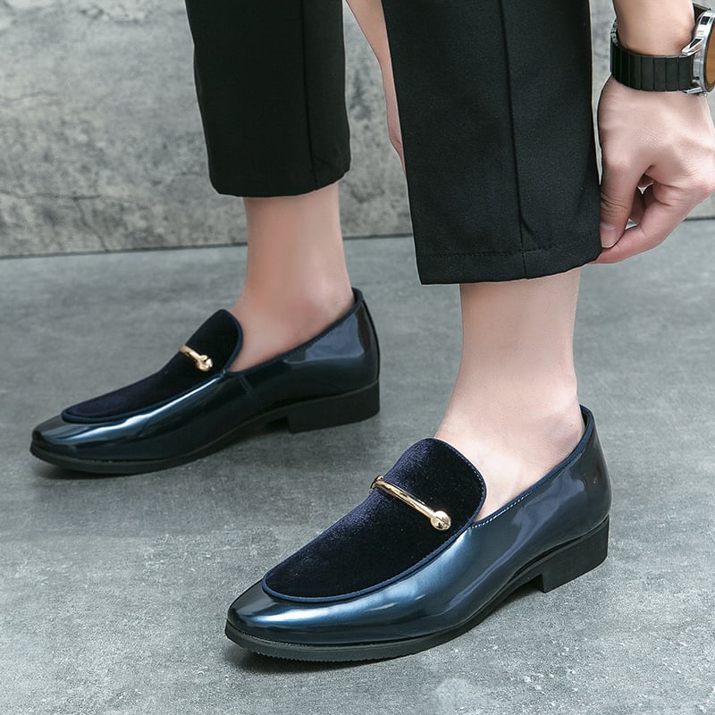 Zapatos de moda British Style de color sólido Patent cuero gamuza ejecutivo casual cuero