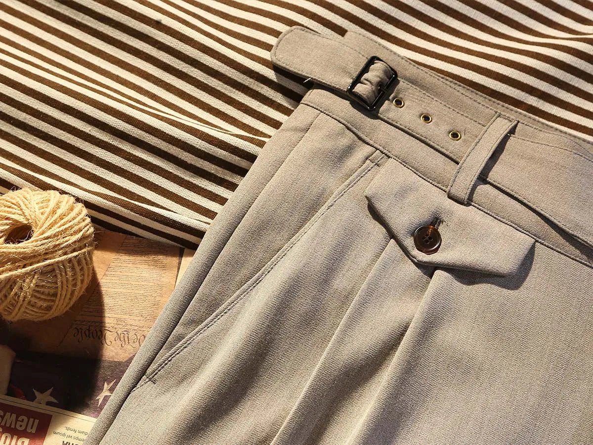 Pantalón Khaki herringbone pattern tapered