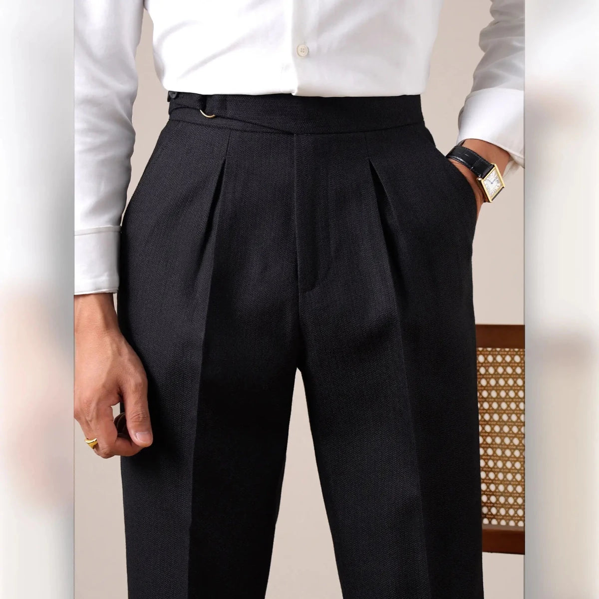 Single-pleat straight high-waist trousers