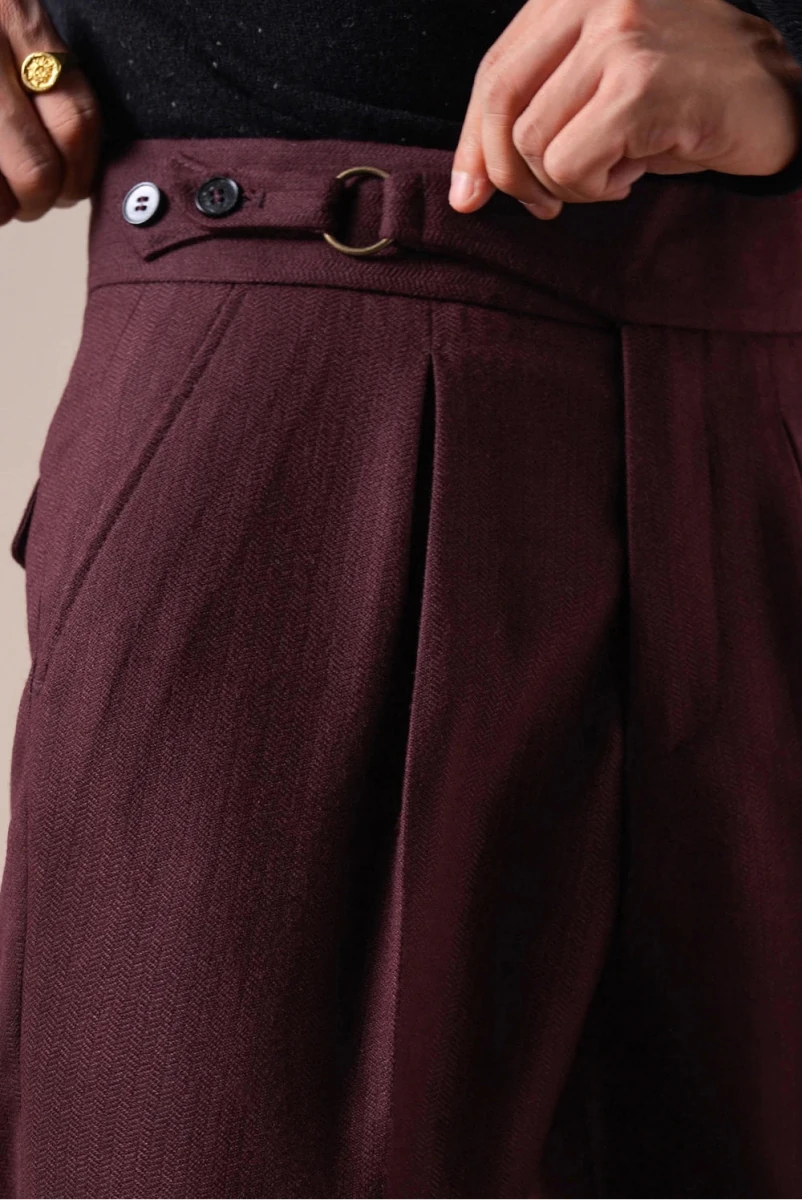 Single-pleat straight high-waist trousers