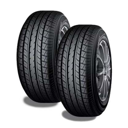 Paquete de 2 llantas 185/60R15 YOKOHAMA DB DECIBEL E70D 84H YOKOHAMA DB DECIBEL E70D