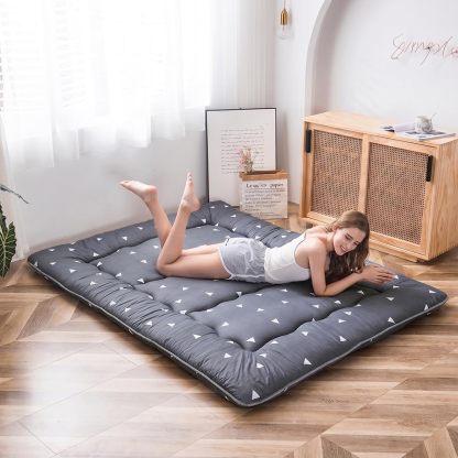 MAXYOYO - Puf plegable para sofá, cama, colchón de piso para adultos, extra grueso, 6 pliegues, sofá para recámara, sala de estar, beige, 135 x 240 cm