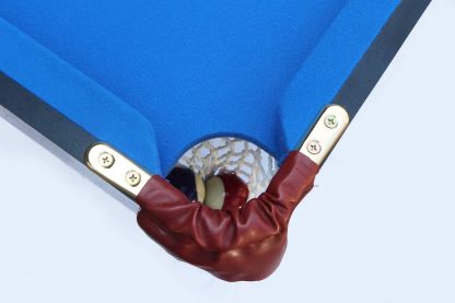 RACK Crux - Mesa de billar/billar americano plegable de 140 cm, entretenimiento portátil y ahorrador espacio