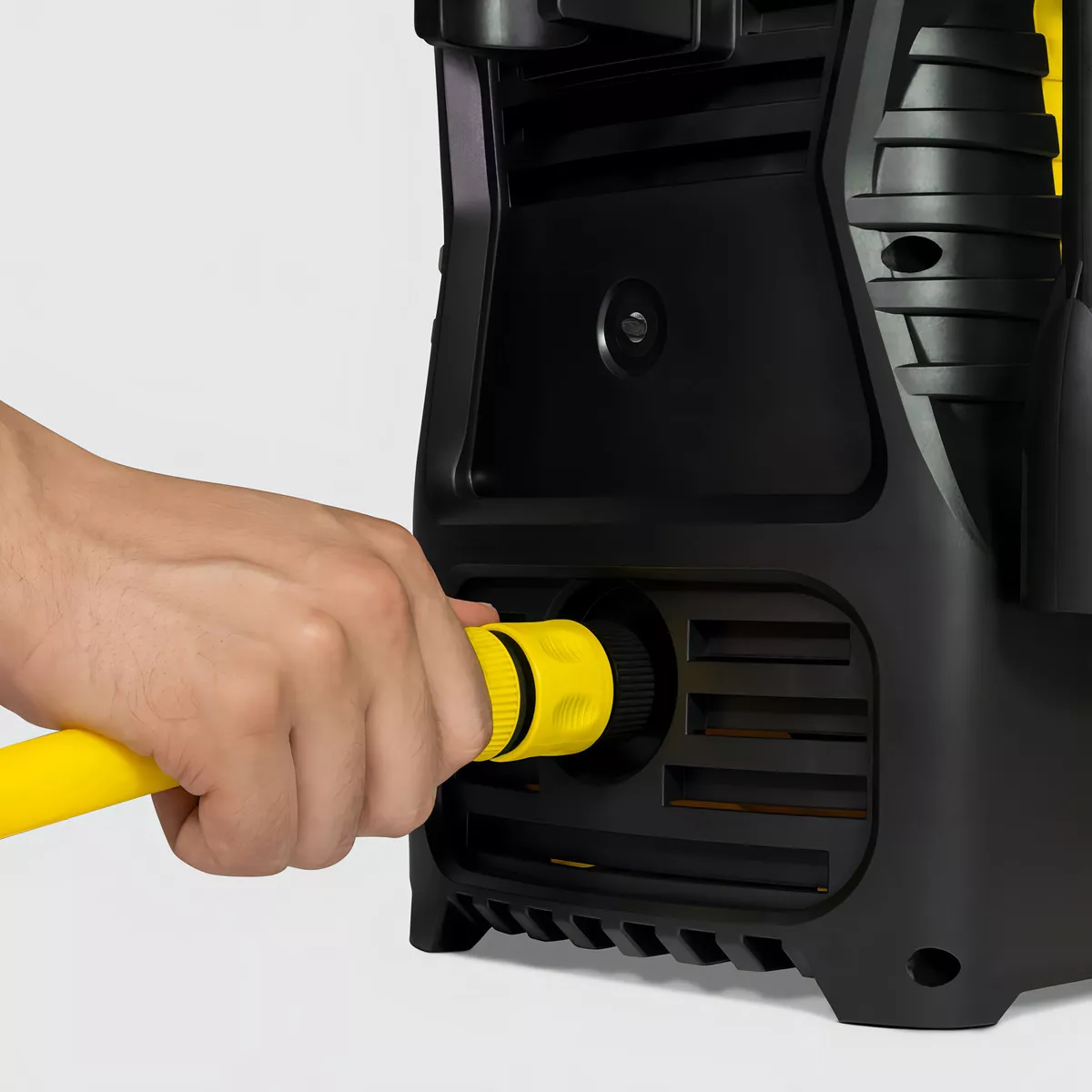 Lavadora de alta presión Kärcher Compacta amarilla y negra de 1200 W con 1500 psi de presión máxima de 110 V