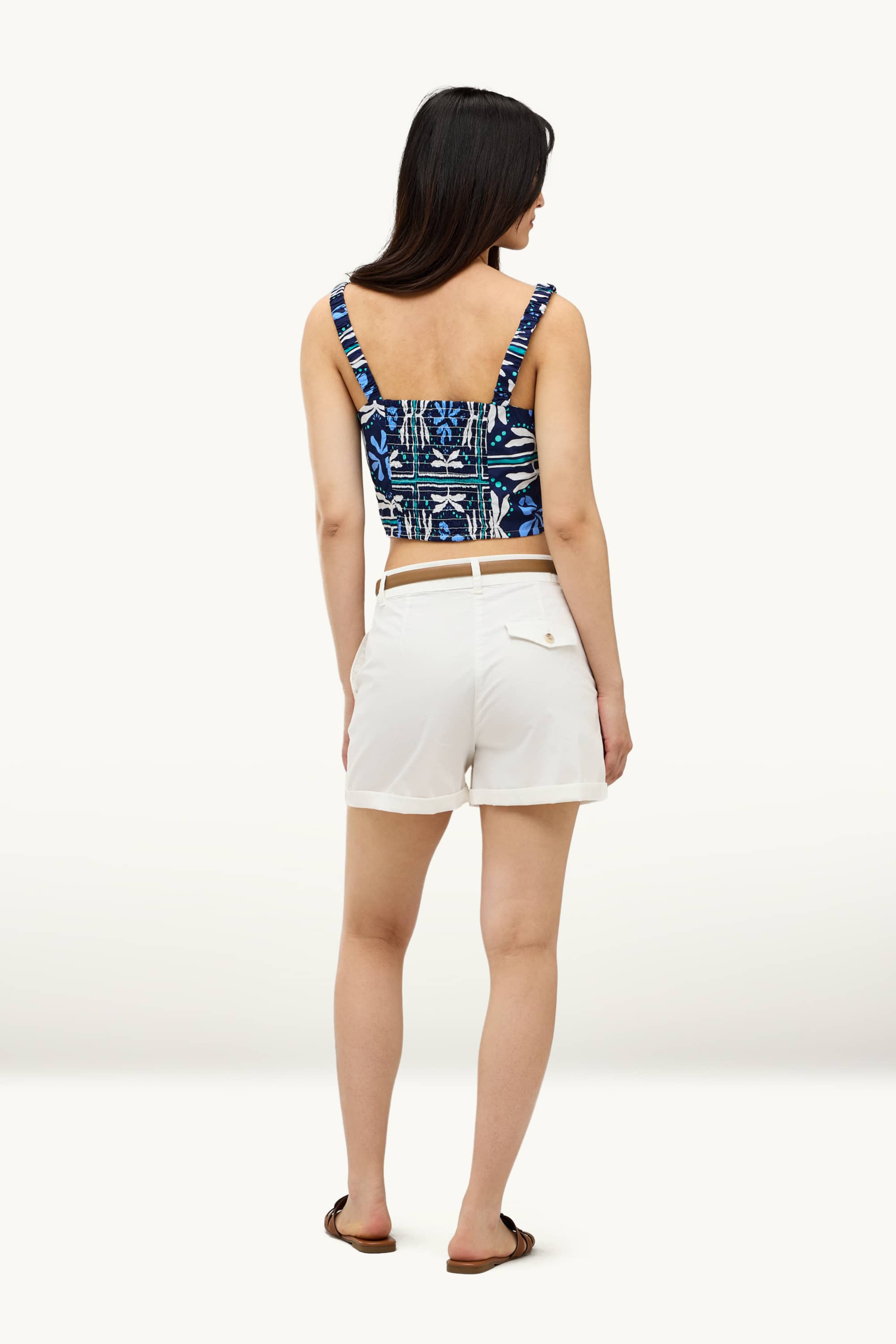 Shorts with belt - high waist white