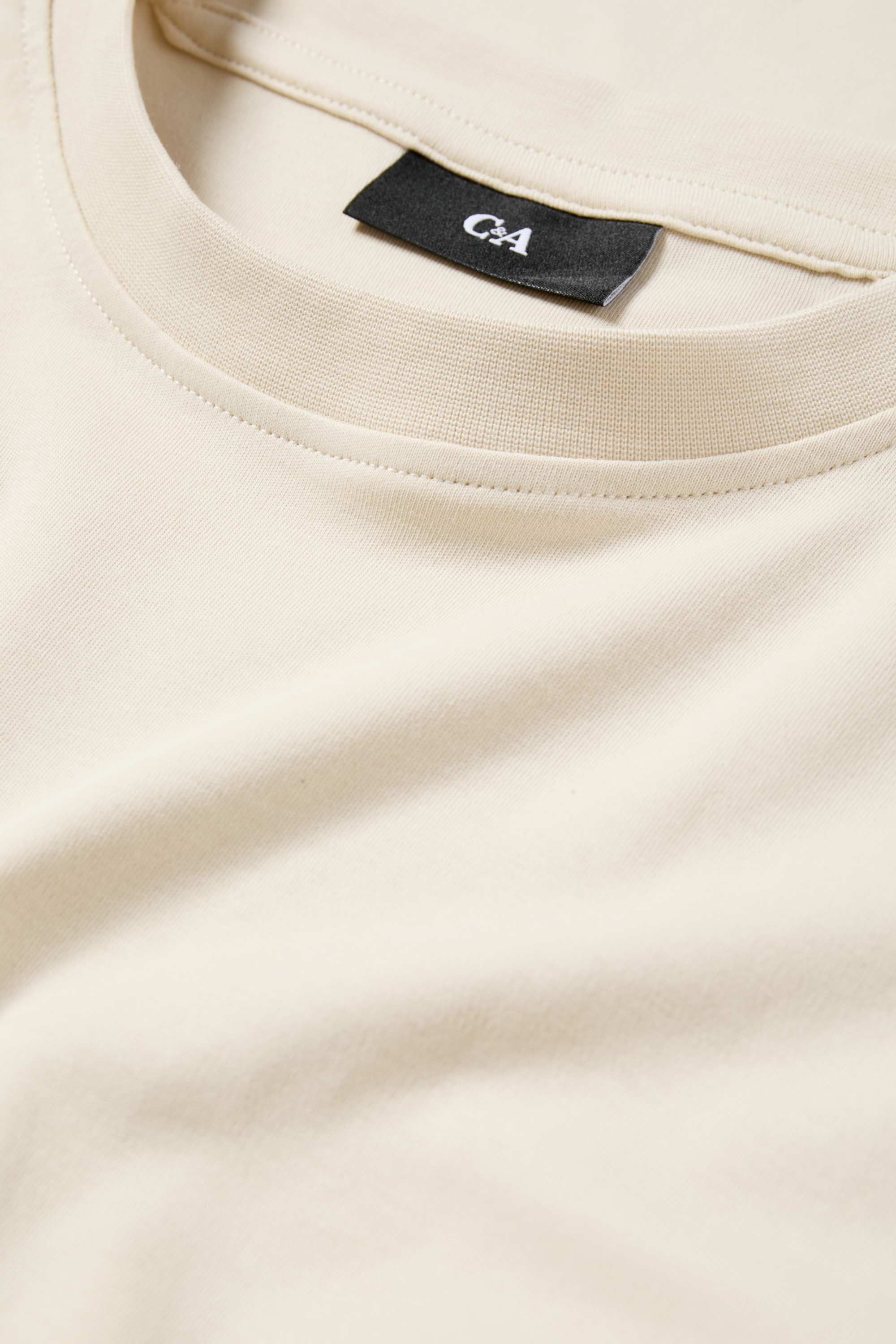T-shirt - relaxed fit light beige