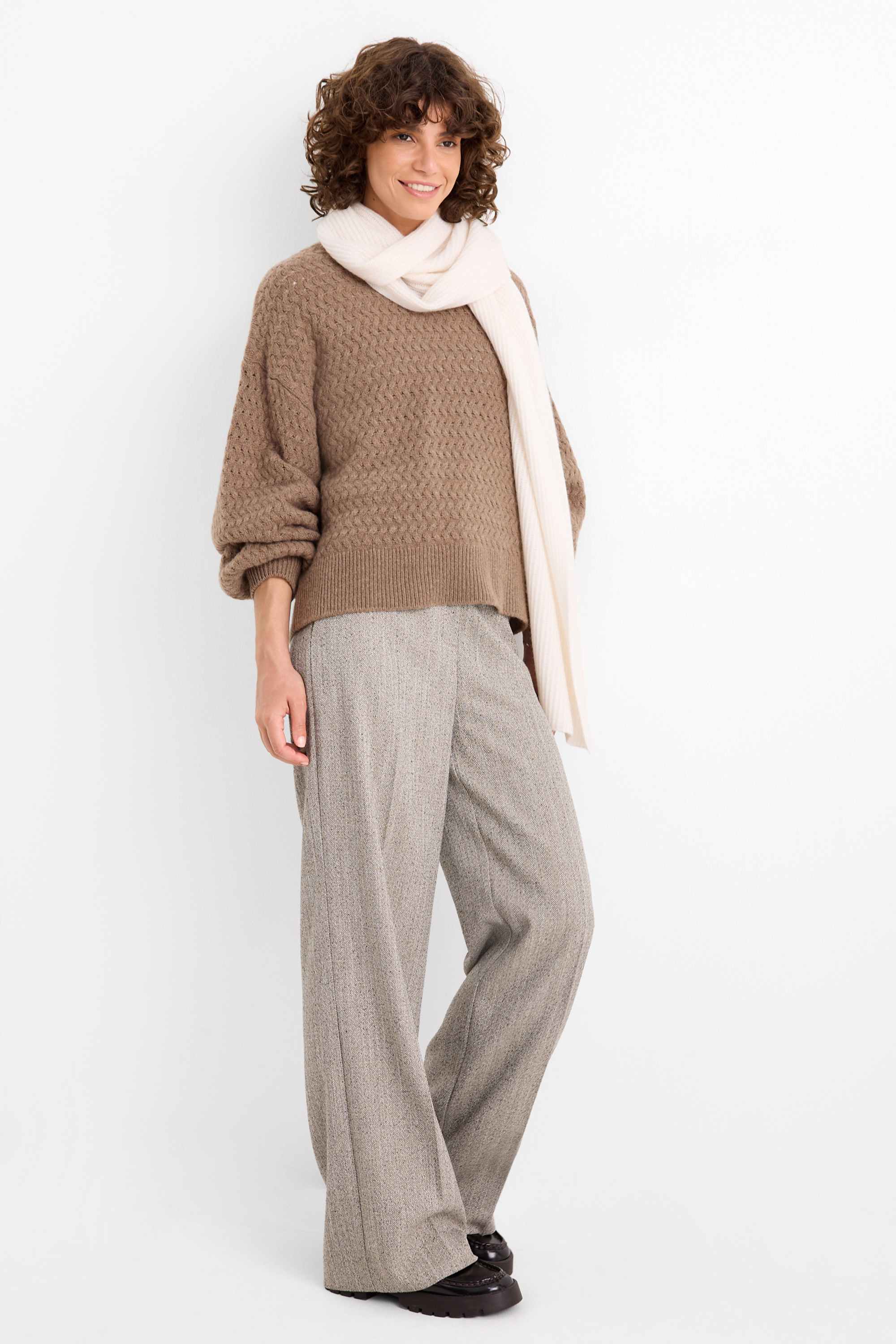 Cashmere jumper - cable knit pattern brown