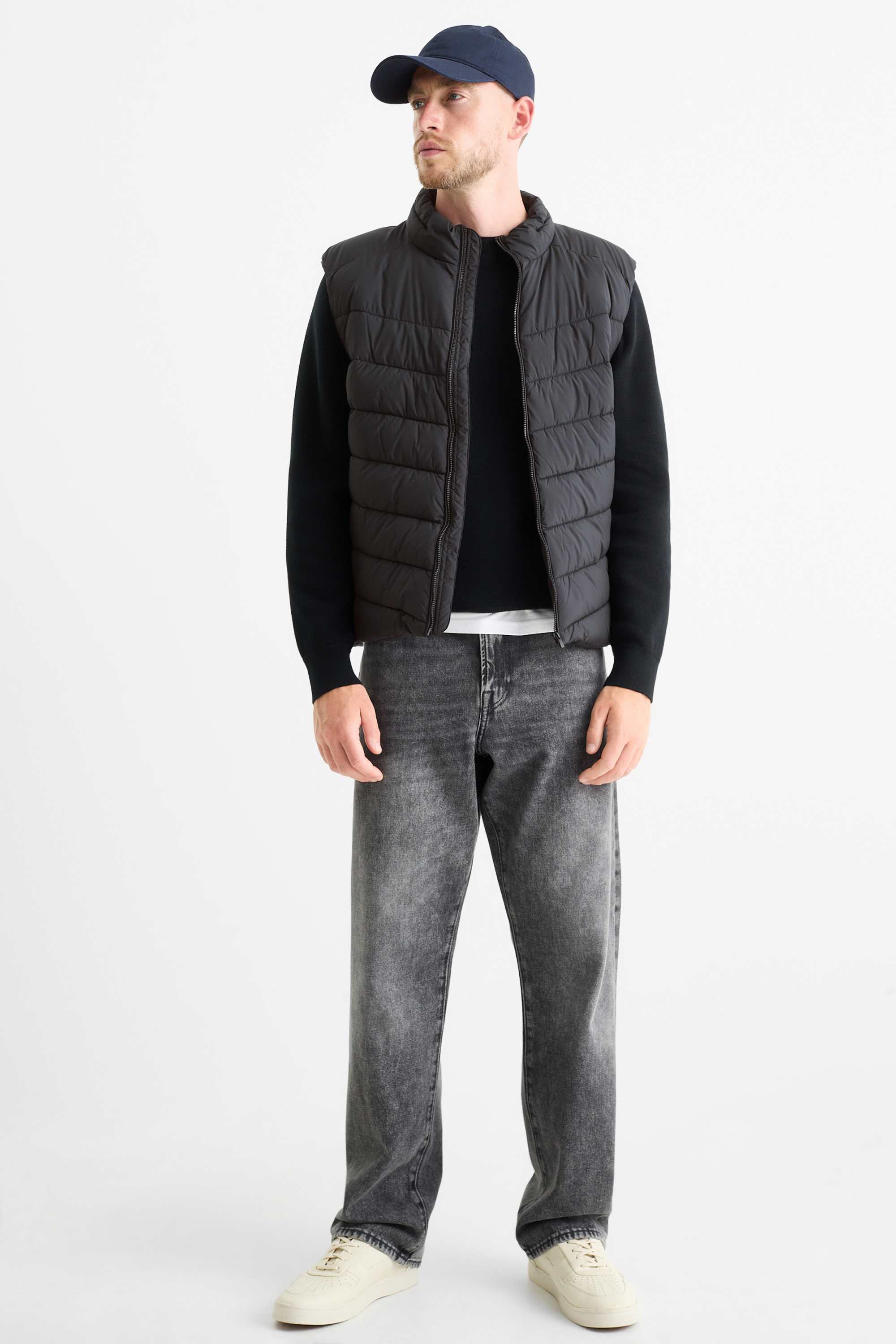Quilted gilet black